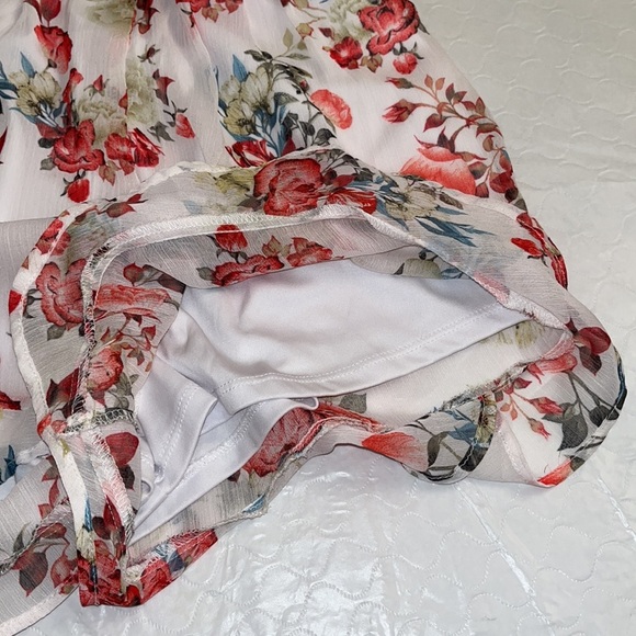 Disney Beauty and the Beast floral romper S - Picture 12 of 14